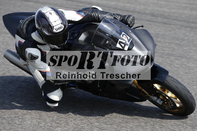 /Archiv-2025/49 26.08.2025 Cornu Master School ADR/rot-rouge/42